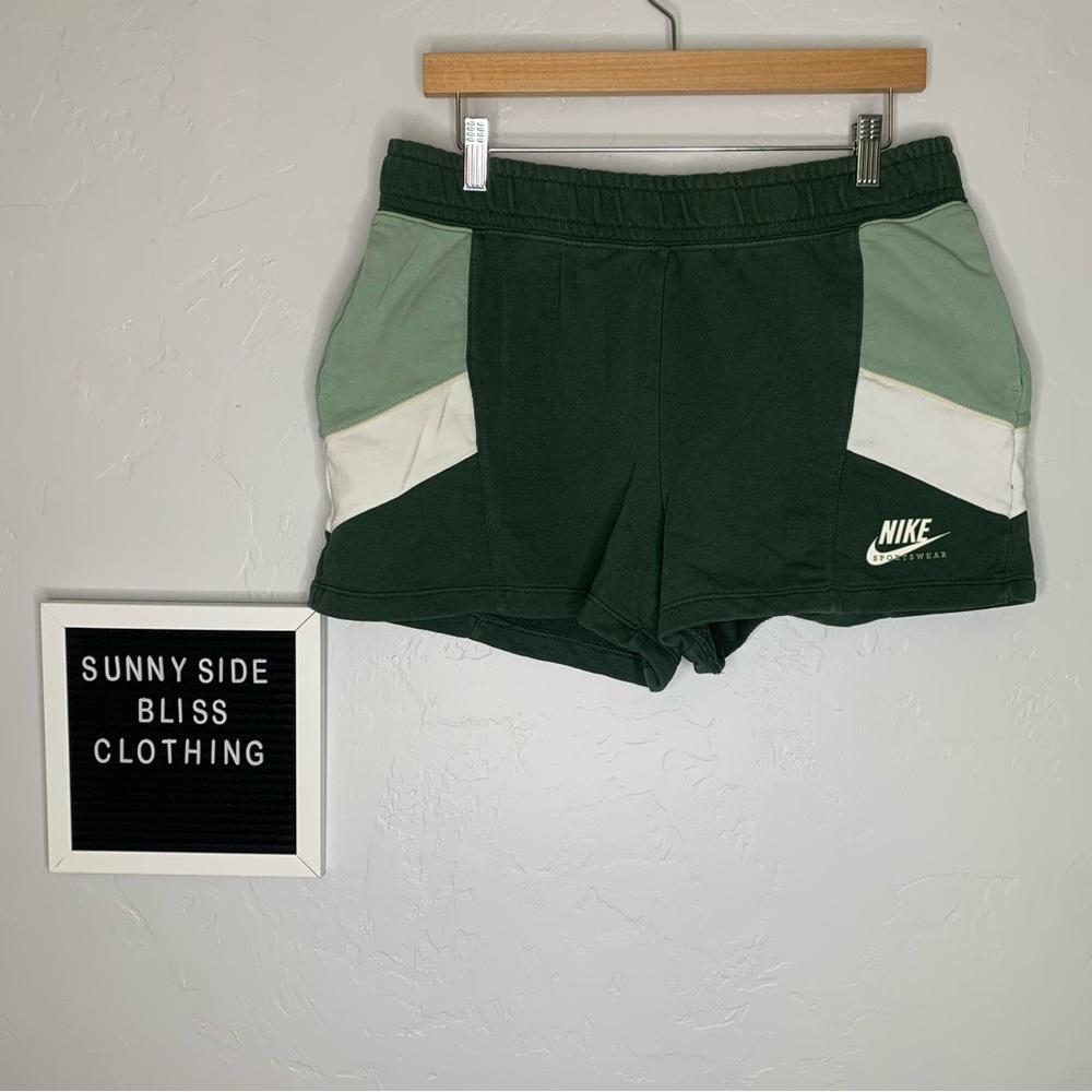 Nike Green Colorblock Cotton Athletic Shorts W/Pockets Size Large
